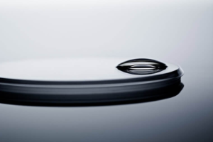 FTM Focus on Watch Craftsmanship:  An In-Depth Comparison between Sapphire and Glass Watch Crystals